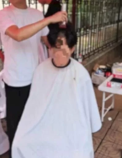 大学军训男生统一要求剃寸头？湖南科技大学：属实，准军事化训练要求-第1张图片-