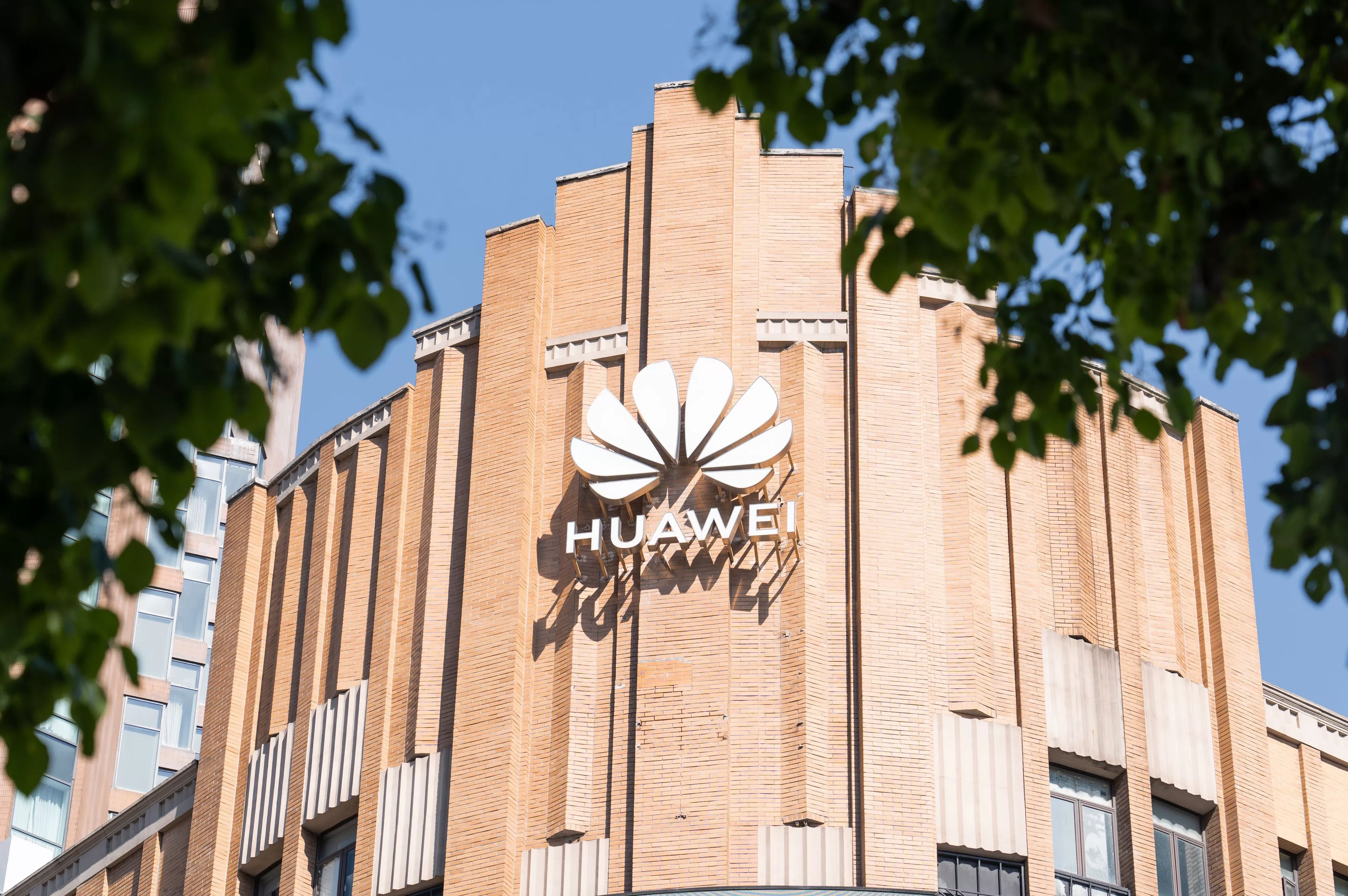 华为辟谣：应届生招聘“机考考题”、“内推”等为虚假信息-第2张图片-