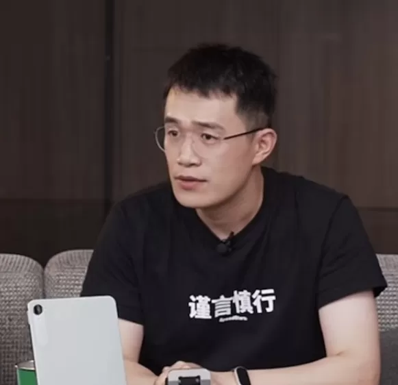 京东否认王腾将入职小米采销岗，此前华科大官网撤下其校友资料页面-第2张图片-