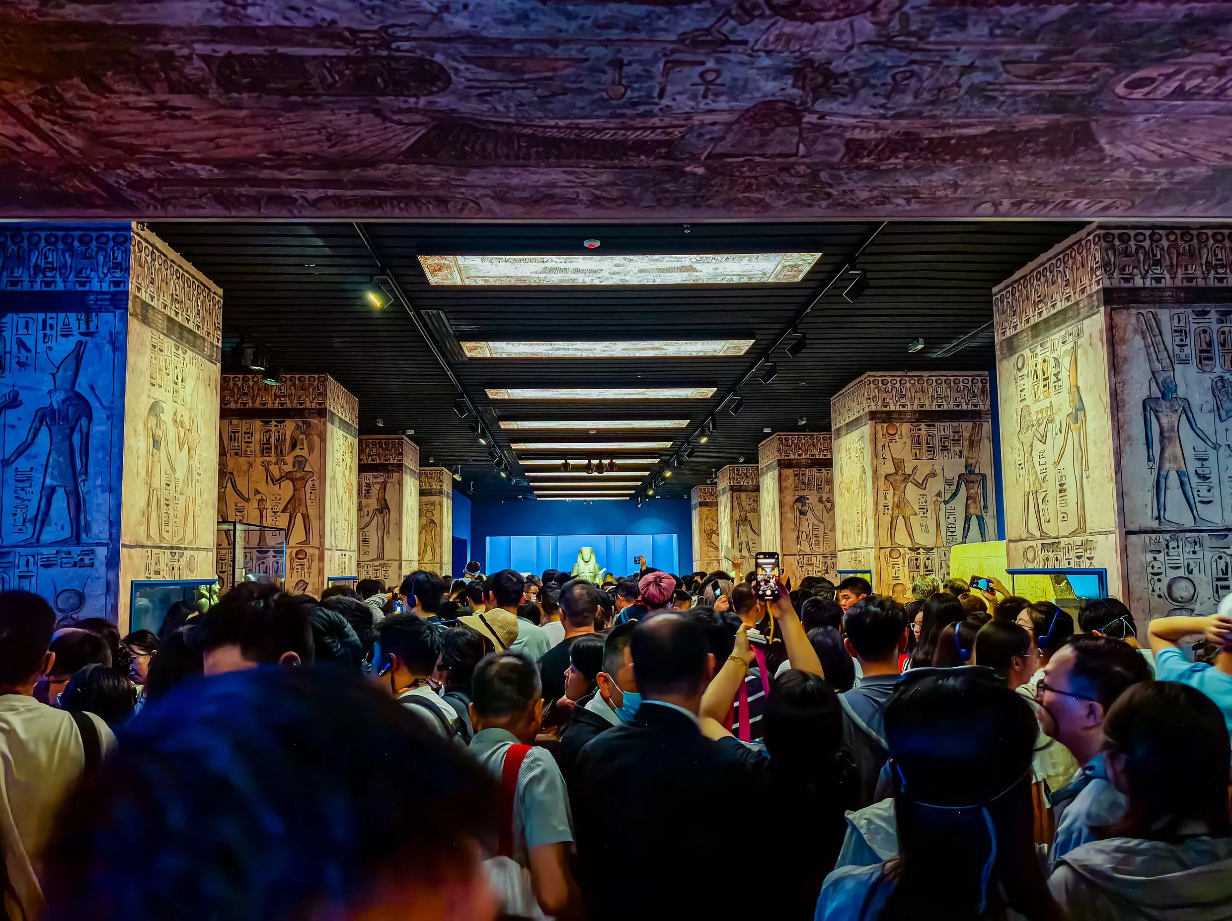 特展当道、出片盛行：艺术展真的迎来了好时代吗？-第2张图片-