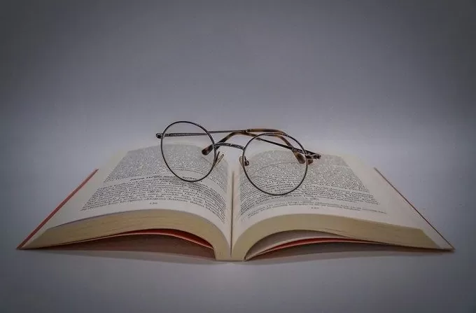 书评的丧钟为谁而鸣-第6张图片-