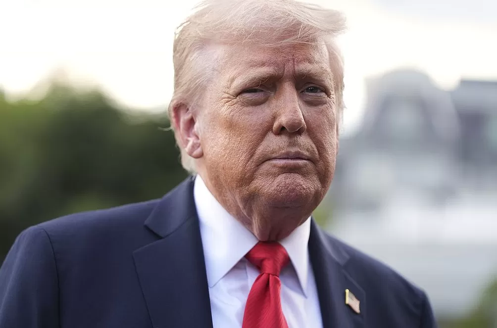 特朗普计划出席遭枪杀盟友柯克的葬礼-第1张图片- 特朗普计划出席遭枪杀盟友柯克的葬礼-第1张图片-