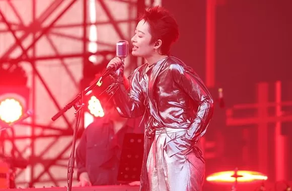 曾轶可苏州演唱会取消, 主办方称票房回不了本-第1张图片- 曾轶可苏州演唱会取消, 主办方称票房回不了本-第1张图片-