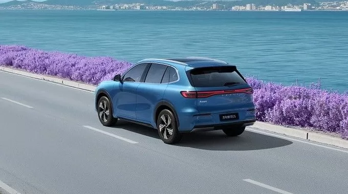 一周新车盘点 | 吉利银河E5年度更新 比亚迪海狮06双动力上市-第3张图片-