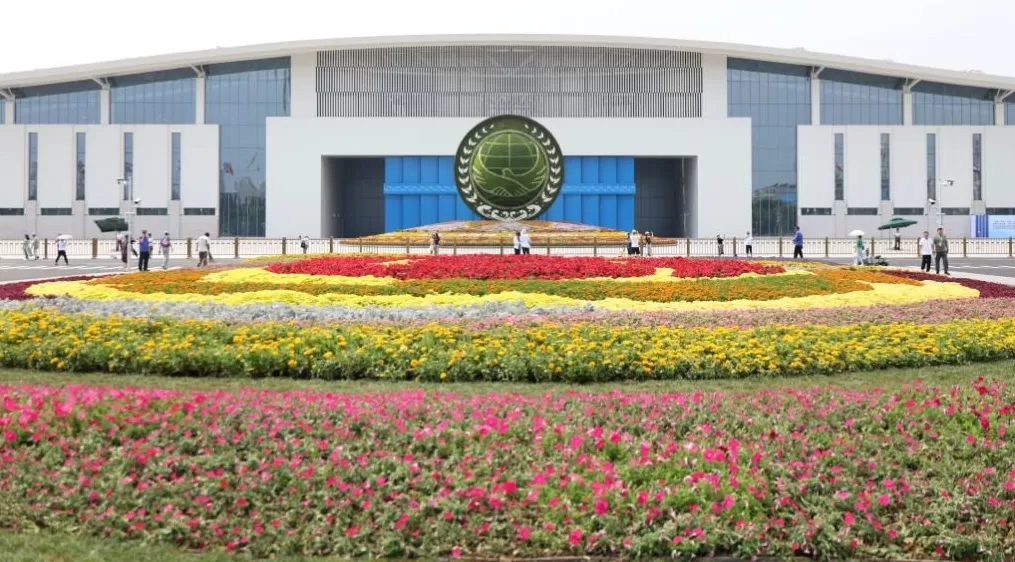 圆桌|成员有矛盾、经济有落差,协商有难度:上合如何破局?-第1张图片- 圆桌|成员有矛盾、经济有落差,协商有难度:上合如何破局?-第1张图片-