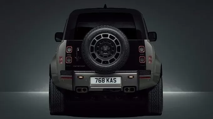 一周新车盘点 | 猛士M817开启预售 路虎卫士OCTA国内正式发布-第6张图片-