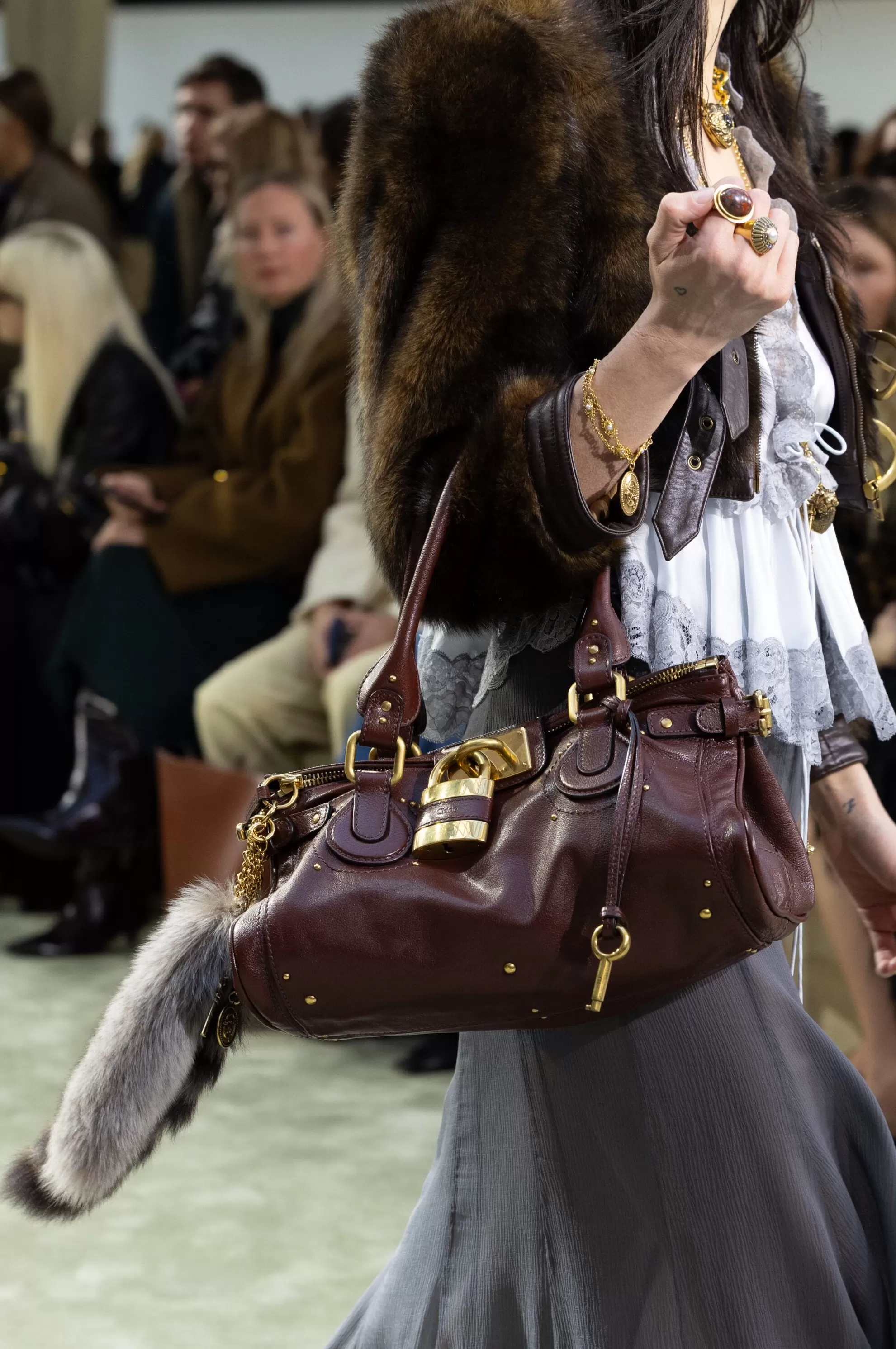 Bottega Veneta用香气致敬威尼斯,在Zara家居系列中过上地中海生活|是日美好事物-第11张图片- Bottega Veneta用香气致敬威尼斯,在Zara家居系列中过上地中海生活|是日美好事物-第11张图片-