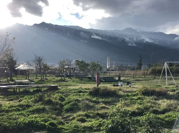 从北京到“大理福尼亚”:一个英国作家在中国的十五年-第6张图片- 从北京到“大理福尼亚”:一个英国作家在中国的十五年-第6张图片-