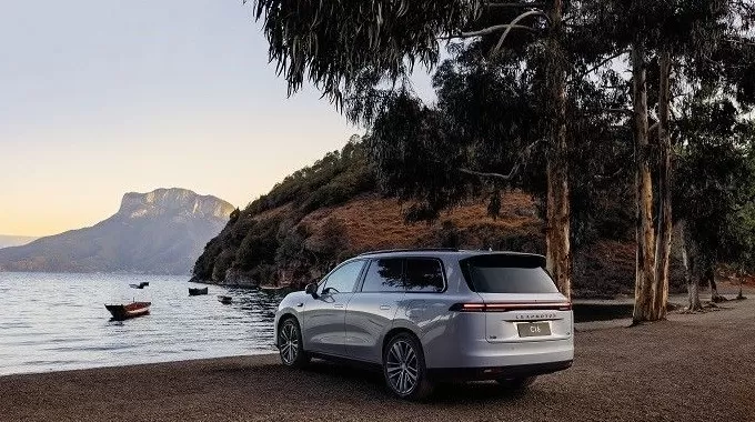 一周新车盘点 | 科尔维特旗舰车型正式发布 奇瑞艾瑞泽8 Pro增高功版本-第6张图片- 一周新车盘点 | 科尔维特旗舰车型正式发布 奇瑞艾瑞泽8 Pro增高功版本-第6张图片-