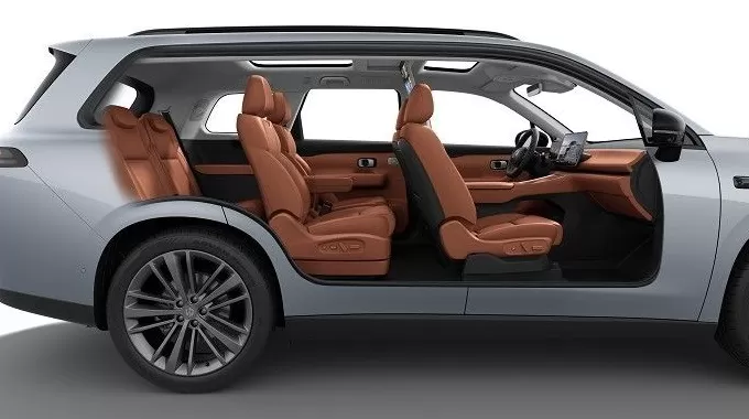 一周新车盘点 | 科尔维特旗舰车型正式发布 奇瑞艾瑞泽8 Pro增高功版本-第7张图片- 一周新车盘点 | 科尔维特旗舰车型正式发布 奇瑞艾瑞泽8 Pro增高功版本-第7张图片-