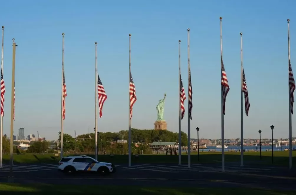 特朗普政治盟友被暗杀,背后是绑架整个社会的公共叙事-第8张图片- 特朗普政治盟友被暗杀,背后是绑架整个社会的公共叙事-第8张图片-