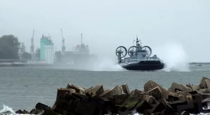 无人机入侵事件持续发酵，波兰关闭所有通往白俄的边境口岸-第1张图片-