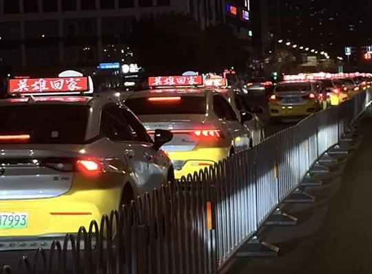 好评中国丨连续12年迎回烈士遗骸,“变与不变”中有何深意-第1张图片- 好评中国丨连续12年迎回烈士遗骸,“变与不变”中有何深意-第1张图片-