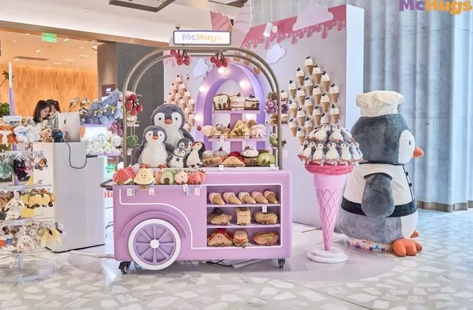 Vivienne Westwood《她和她的珠宝展》开展，TUMI途明中国首家旗舰店落地上海｜是日美好事物-第5张图片-