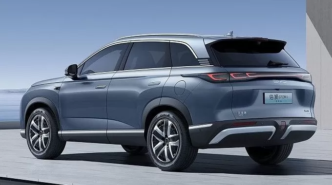 一周新车盘点 | 沃尔沃发布XC70混动车 比亚迪新增海狮07-第6张图片-