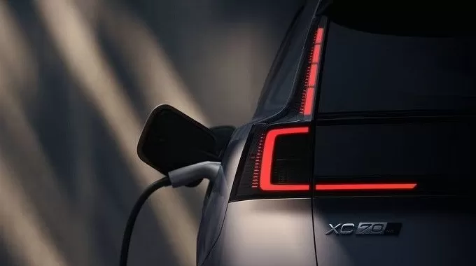 一周新车盘点 | 沃尔沃发布XC70混动车 比亚迪新增海狮07-第3张图片-