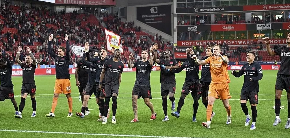 体坛联播｜字母哥正负值全场最低，希腊无缘欧锦赛决赛-第3张图片-