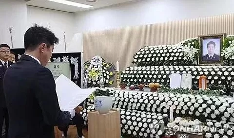 这位韩国警长，值得我们永远铭记-第3张图片-