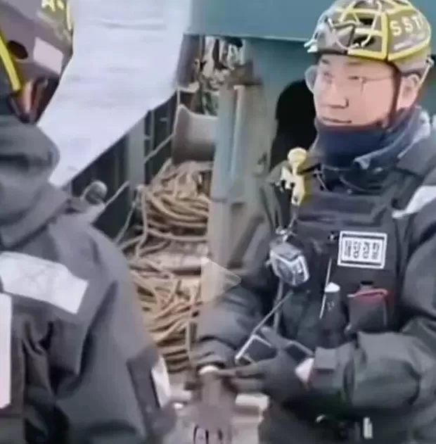 这位韩国警长，值得我们永远铭记-第2张图片-