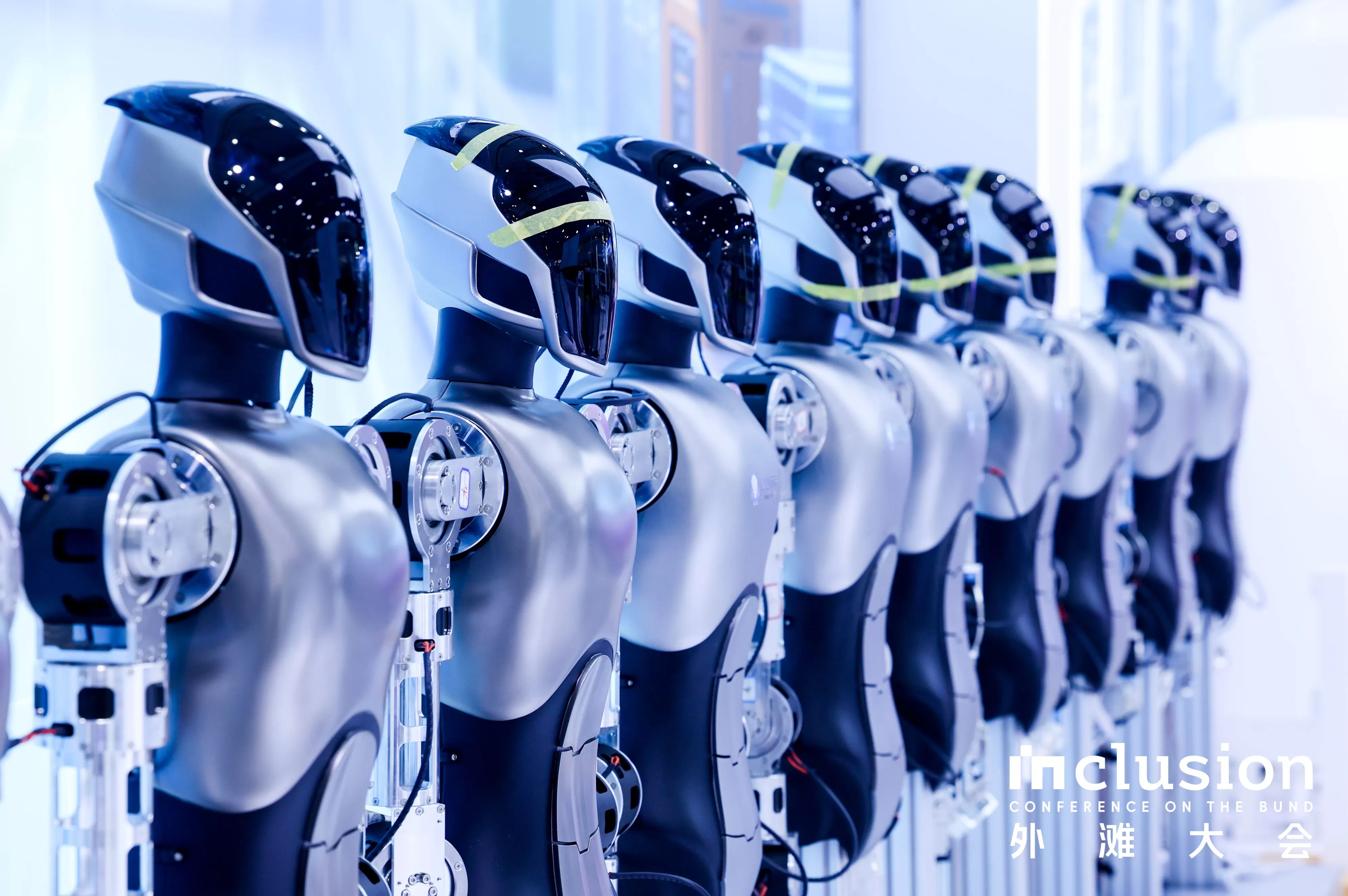 外滩大会聚焦具身智能：AI从数据依赖转向“经验时代”-第2张图片-