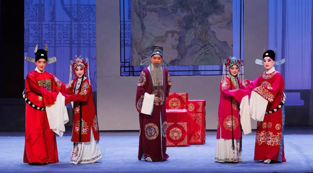 30余处华丽高音,京剧《诗文会》展现高亢华美张派唱腔-第1张图片- 30余处华丽高音,京剧《诗文会》展现高亢华美张派唱腔-第1张图片-