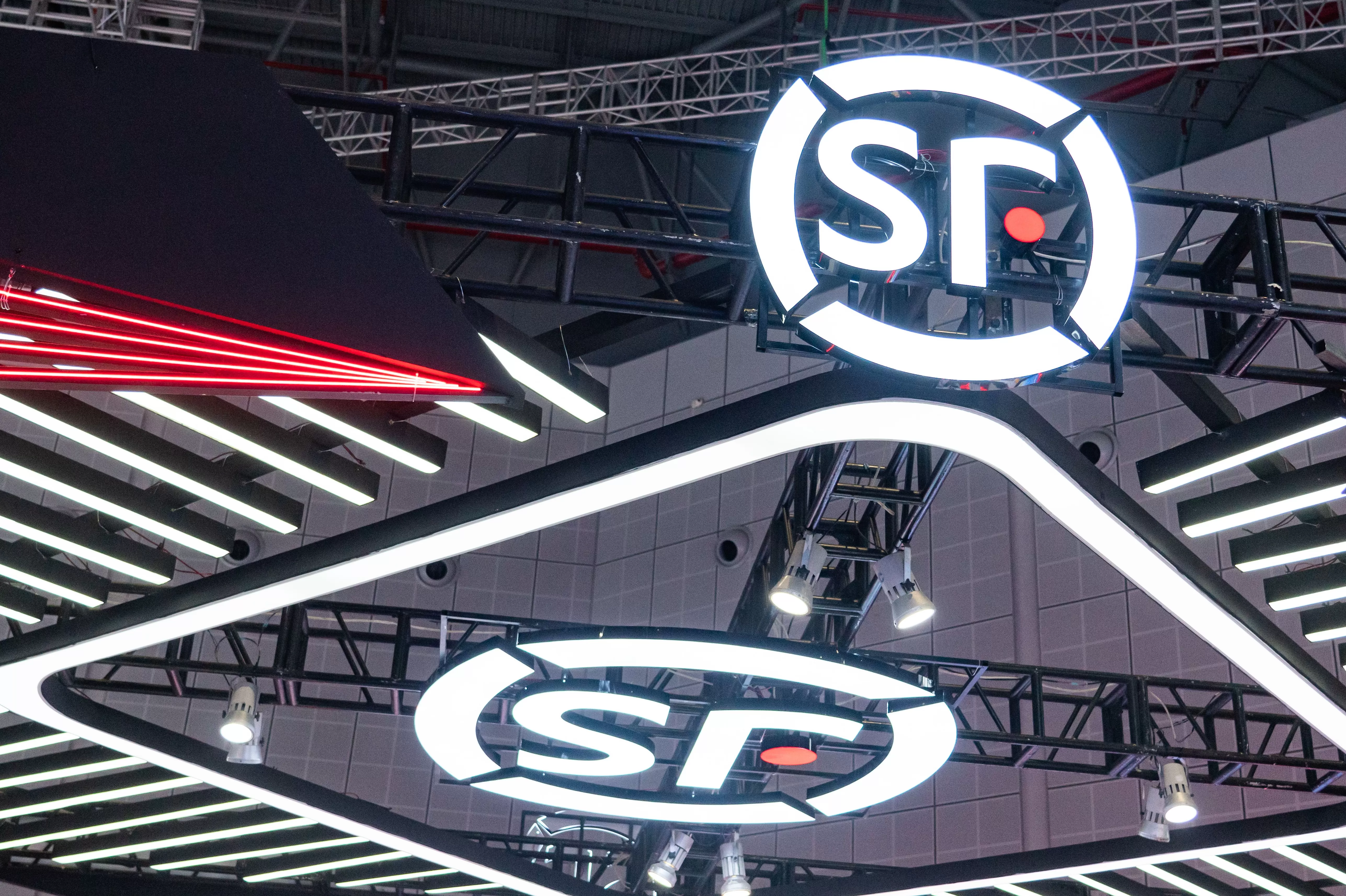 顺丰控股启动10亿元回购计划，首期耗资4978.25万元-第1张图片-