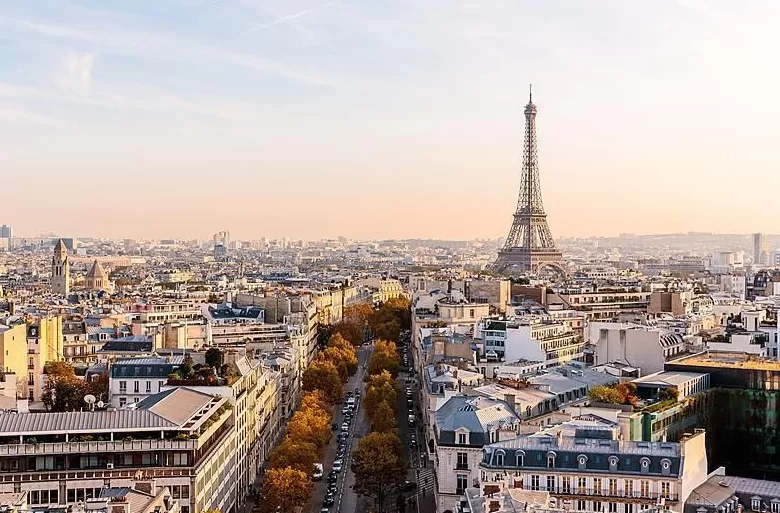 民调显示过半法国人不支持西方国家派兵援乌-第1张图片-