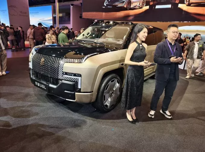 13款新车带你看上海车展最热车型｜2025上海车展-第14张图片-