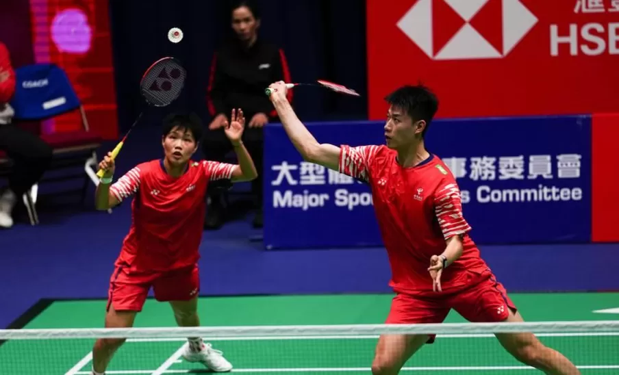 火力全开吊打日本混双！冯彦哲黄东萍2-0晋级决赛，国羽单日6连胜-第4张图片-