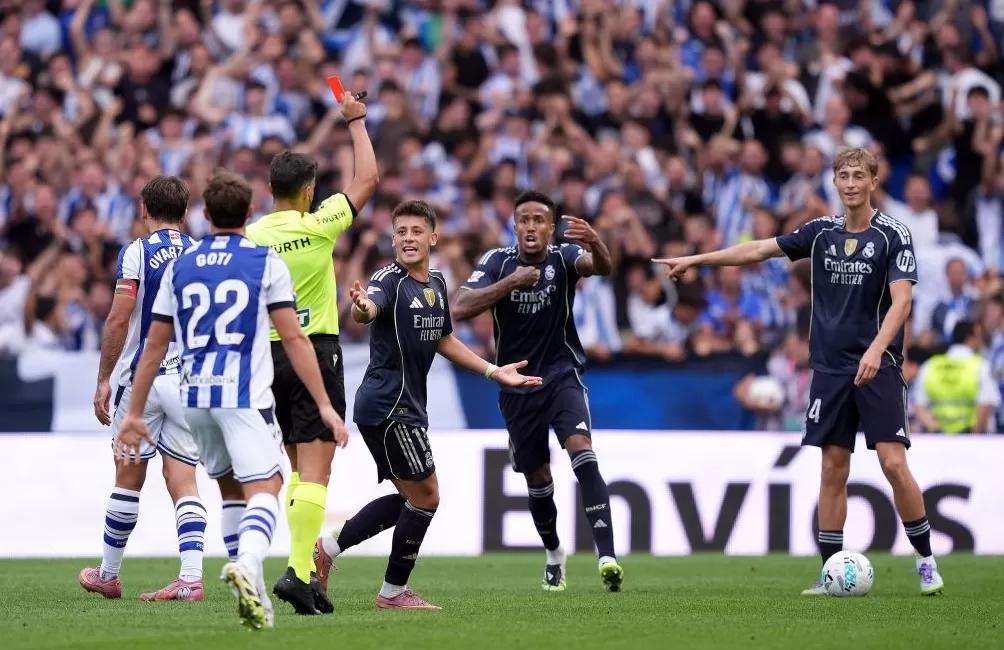 体坛联播｜皇马向国际足联申诉裁判，国乒包揽澳门赛女单四强-第1张图片-