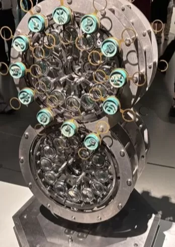 当AI相遇青年艺术家，上海青年美展探索人机共生-第2张图片-