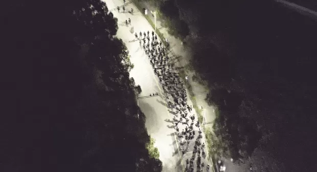 超燃!清华、上海交大等高校新生夜间拉练20公里-第19张图片- 超燃!清华、上海交大等高校新生夜间拉练20公里-第19张图片-