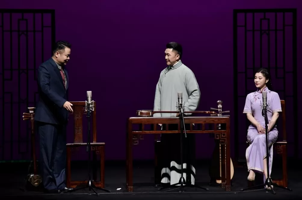 钩沉“为国聚书”的尘封历史，评弹《烽火书魂》演绎文化抗战-第6张图片-