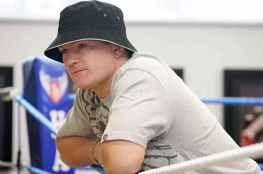 体坛联播｜曼城三球完胜曼联，塞维尔世锦赛9秒77百米摘金-第15张图片-