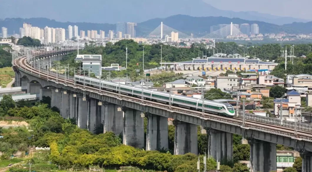 铁路国庆中秋假期运输车票今日开售-第3张图片-