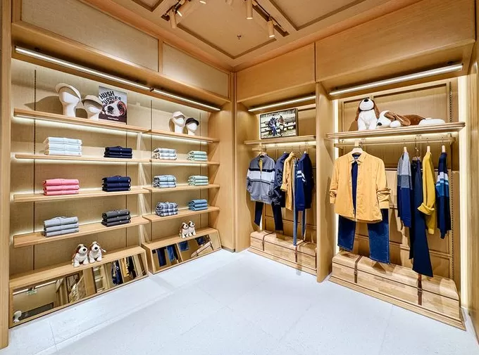 暇步士在这家上市公司的帮助下在中国重新起步-第4张图片-