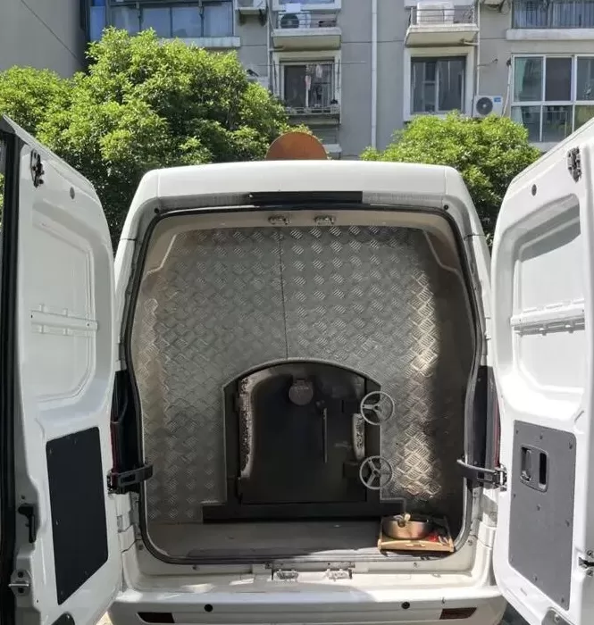 焚化炉送上门！还可遗体告别、骨灰寄存，宠物殡葬需求在上海激增-第1张图片-