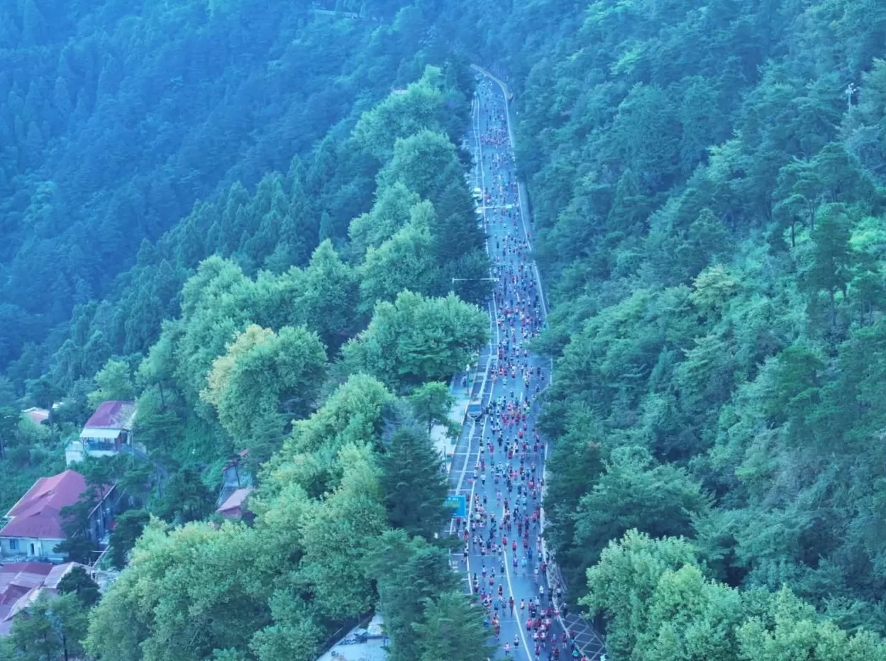 2025“探秘江西”霞路相逢·三山五岳庐山越野赛开赛-第3张图片-