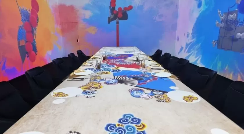 全聚德“老字号新玩法”：解压烤鸭圈粉年轻人，京剧月饼藏着京味浪漫-第6张图片-