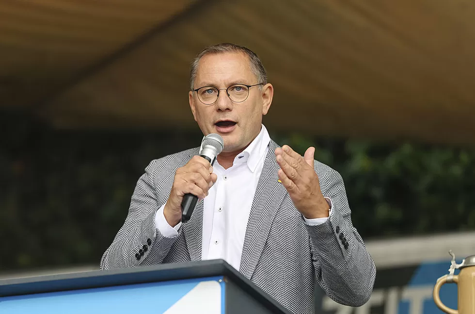 德国政治右倾又一迹象：“风向标选举”中选择党得票翻倍-第1张图片-