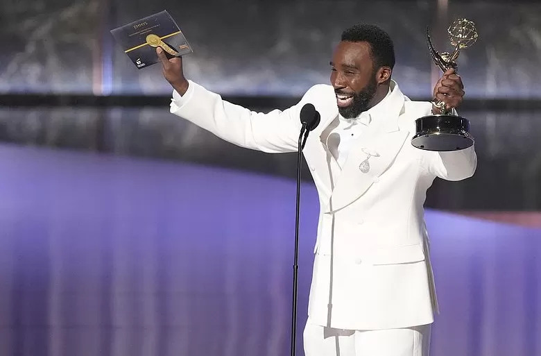 艾美奖最年轻得主！15岁欧文·库珀凭《混沌少年时》获最佳男配-第4张图片-