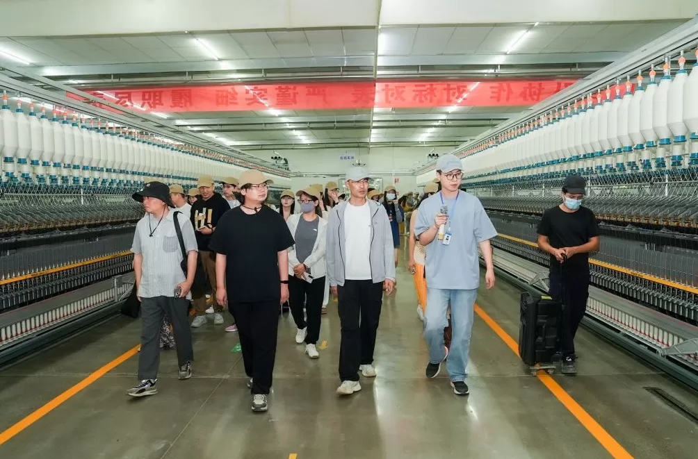 沪喀同心｜上海网络作家在新疆：点燃文学之火，也收获灵感-第2张图片-