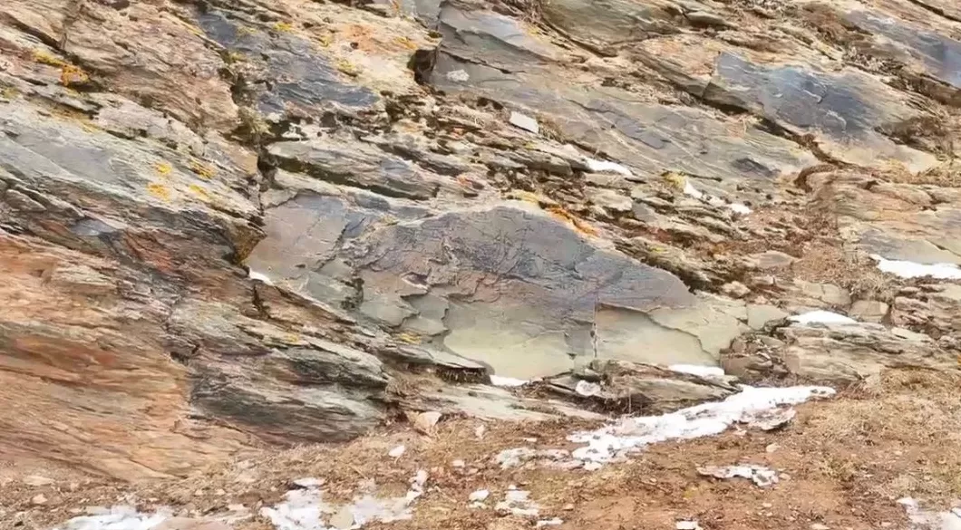 马上评｜秦代刻石终认定，争鸣是学术进步的催化剂-第1张图片-