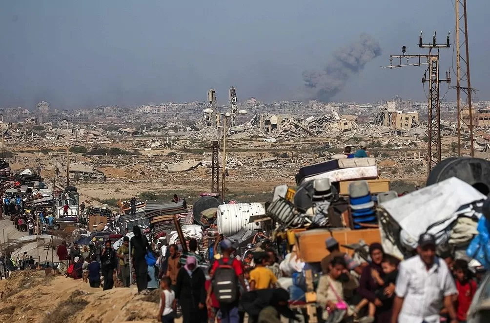 第1现场｜“坚如磐石”的到访与 “不知去哪”的逃亡-第8张图片-