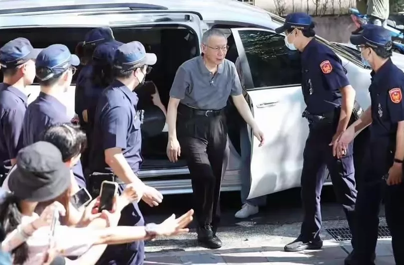 仍是自由身！台北地院重开羁押庭，柯文哲维持交保-第1张图片-
