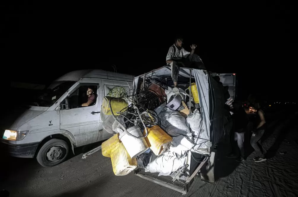 第1现场｜以色列坦克已攻入加沙城，巴勒斯坦民众彻夜逃离-第6张图片-