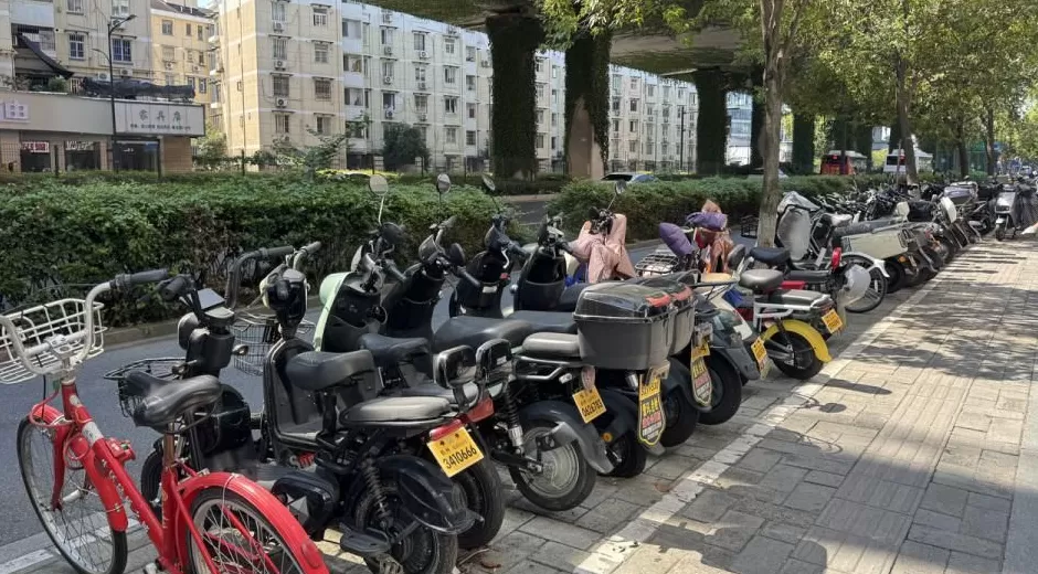 “小电驴”新国标落地半月:为何旧车涨价了?竟是这个原因-第2张图片- “小电驴”新国标落地半月:为何旧车涨价了?竟是这个原因-第2张图片-