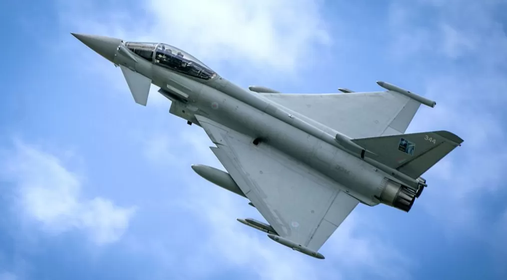 英国将在北约东翼部署战斗机，英军称必要时将击落俄军无人机-第1张图片-