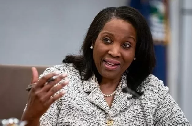 美法院阻止解雇美联储理事库克特朗普政府称将起诉-第1张图片-