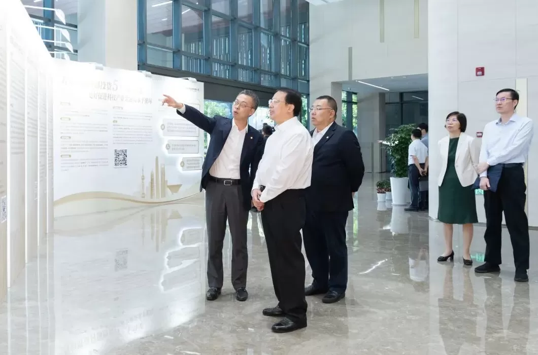 努力在“科技-产业-金融”高水平循环中发挥样板作用！龚正调研上海国投-第1张图片-